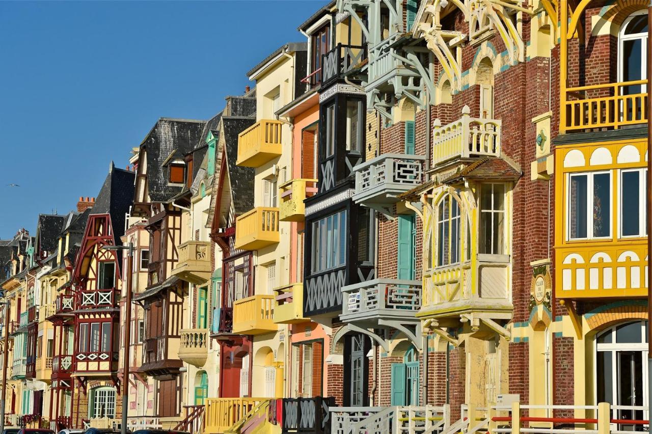 IDÉALEMENT SITUÉ LE STUDIO Les Locations ISAHORA sont aussi à 2 pas du Château d'Eu, des Falaises du Tréport, de MERS les Bains et aux portes de la BAIE DE SOMME Eu (Sena Marítimo) Exterior foto